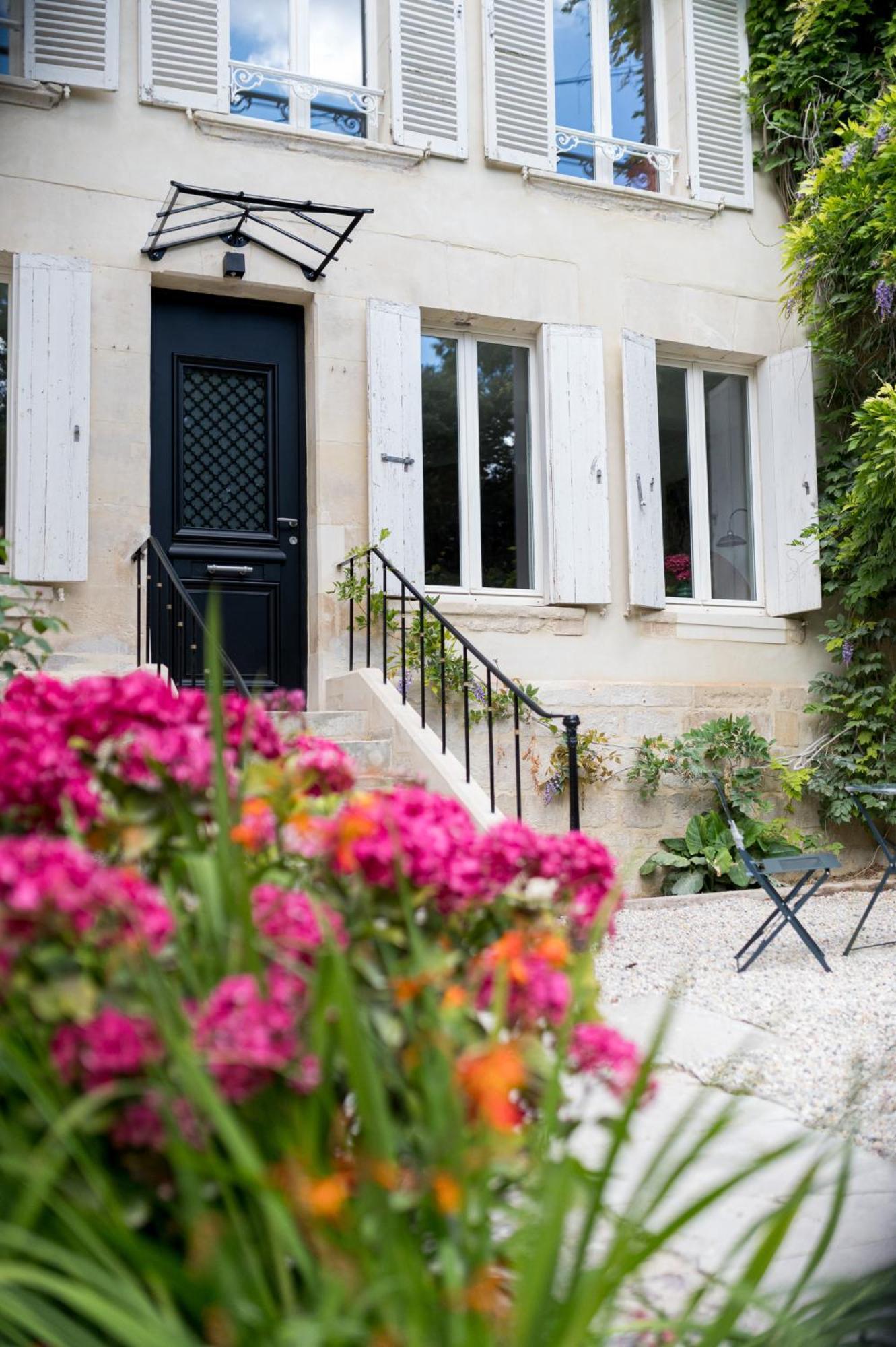 Villa Robs - Appartements Tout Confort, Tv Connectee, Haut Debit, Localisation Ideale - Courts Sejours & Affaires Caen Exterior foto